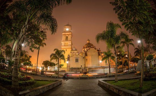 la Catedral de San Miguel Arcángel